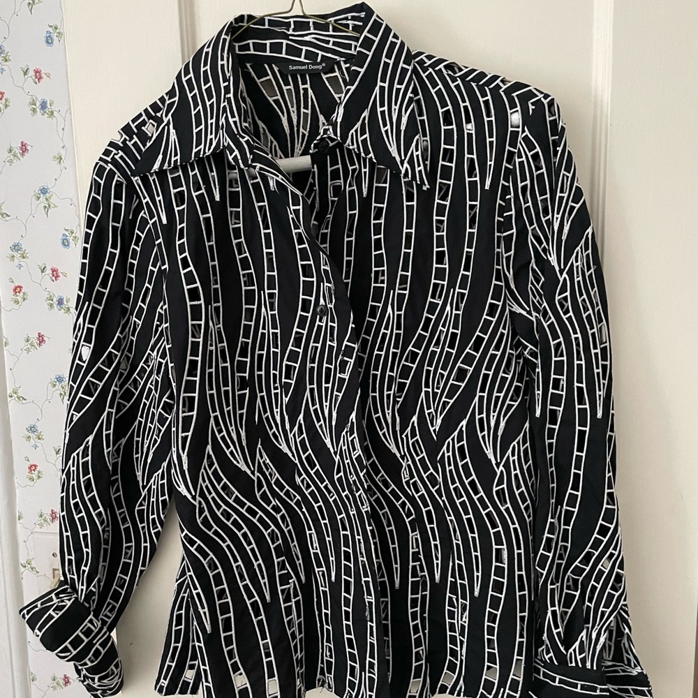 Cut out button down Top